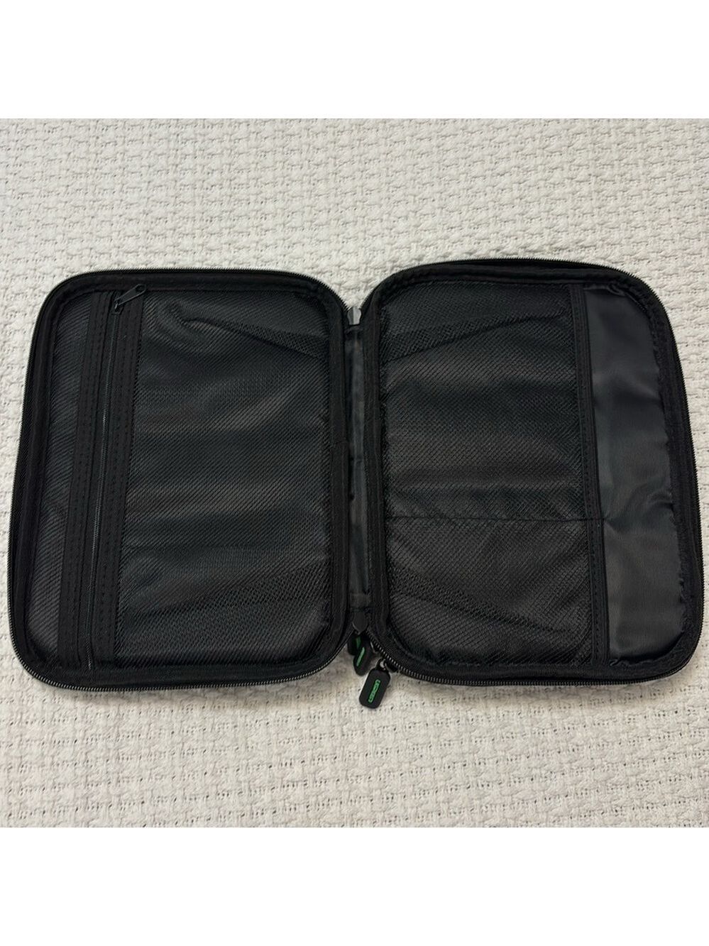 Electronic organizer bag pouch 2 zippered sections multi interior pockets NEW - Picture 7 of 16